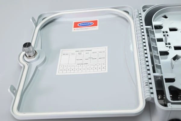 16 Core IP65 Waterproof Fiber Optic Terminal Box for Outdoor Wall Mount FTTH