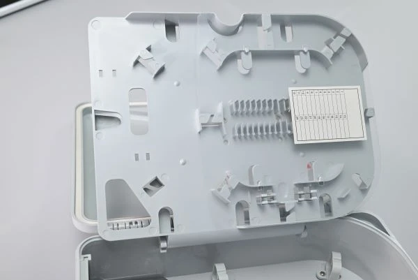 16 Core IP65 Waterproof Fiber Optic Terminal Box for Outdoor Wall Mount FTTH